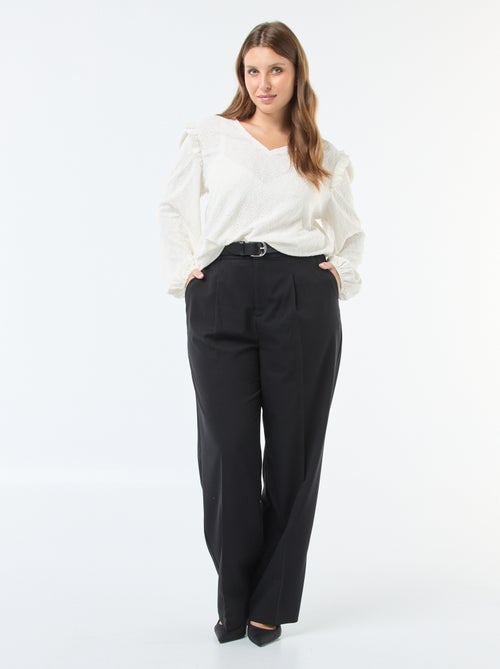 Tee-shirt en maille ajourée avec épaules volantées - Kiabi