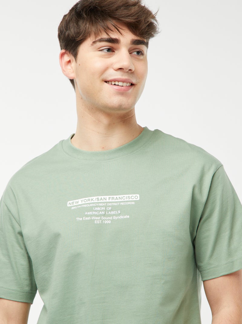 Tee-shirt imprimé poitrine Vert - Kiabi