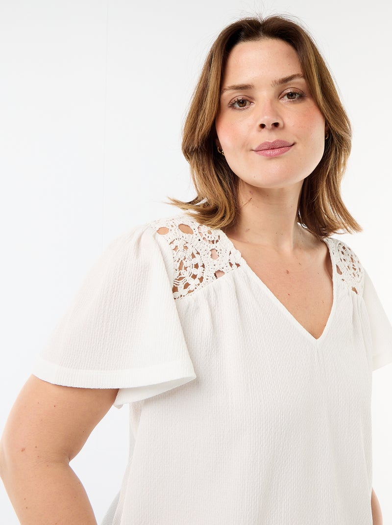 Tee-shirt maille crêpe et macramé Blanc - Kiabi