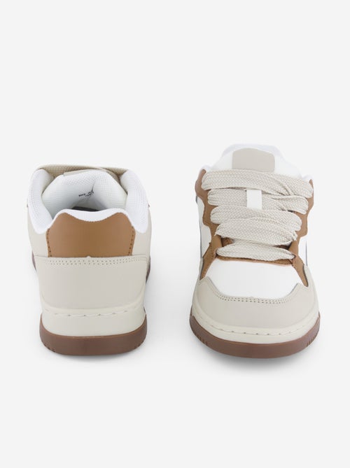 Tiefe Sneakers aus Kunstleder - Kiabi Tiefe Sneakers aus Kunstleder - Kiabi
