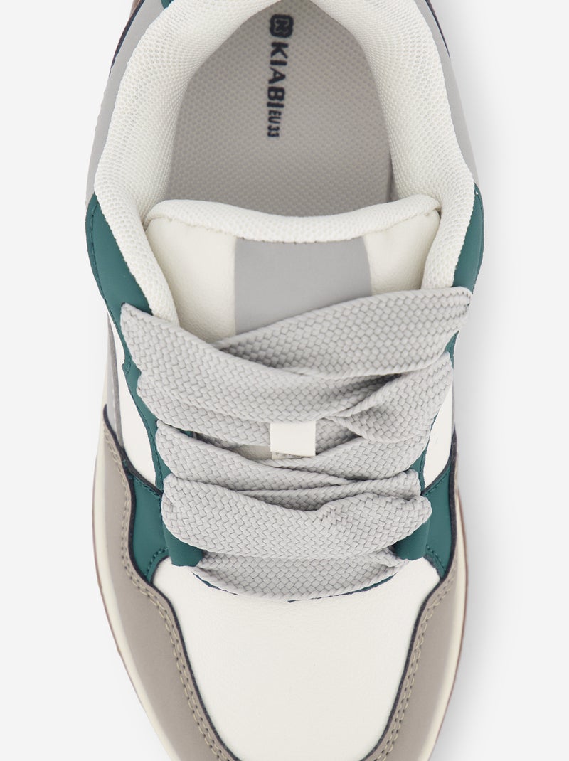 Tiefe Sneakers aus Kunstleder Gris - Kiabi