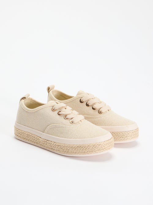 Tiefe Sneakers mit Bastsohle - Kiabi Tiefe Sneakers mit Bastsohle - Kiabi