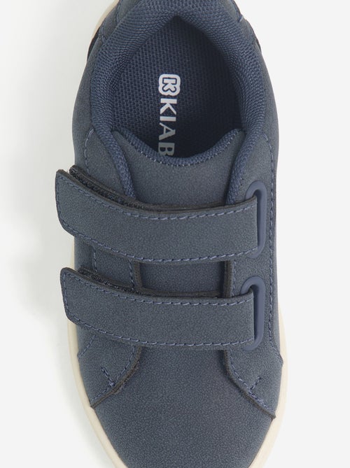 Tiefe Sneakers mit Klettverschlüssen - Kiabi