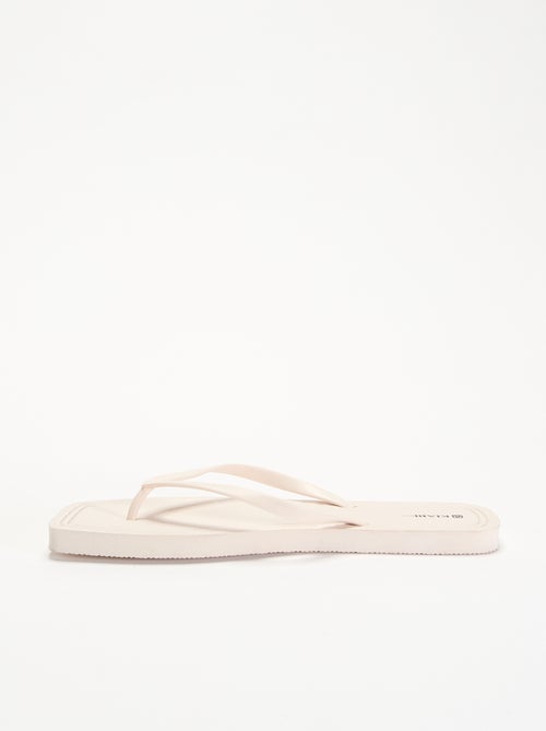 Tongs unies - Kiabi