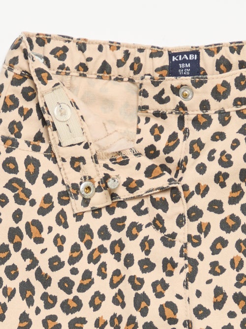 Twill-Hose mit Leopardenmuster - Kiabi Twill-Hose mit Leopardenmuster - Kiabi