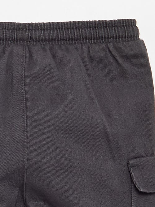 Twill jogger trousers with flap pockets - Kiabi