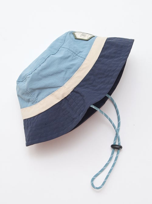 Two-tone camper style bucket hat - Kiabi