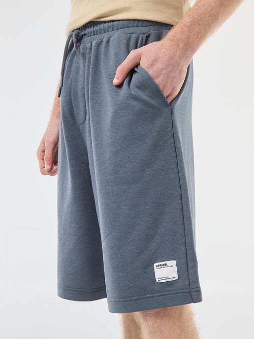 Unifarbenes Baumwoll-Short mit Patch - Kiabi