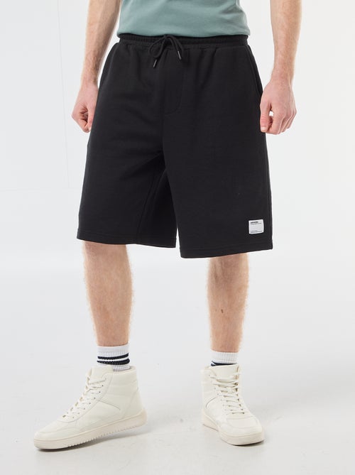 Unifarbenes Baumwoll-Short mit Patch - Kiabi