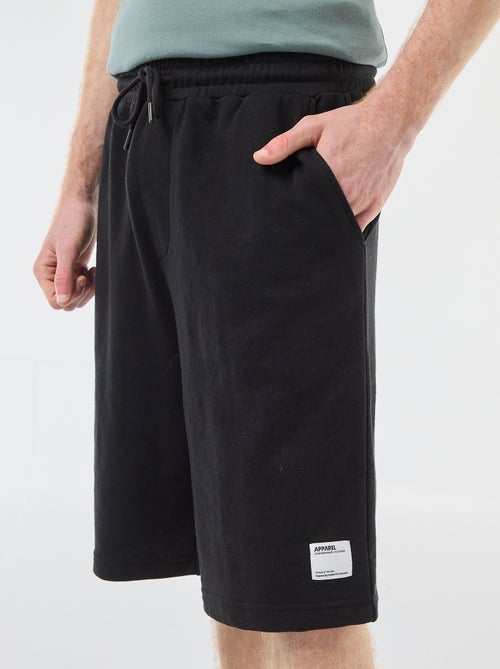 Unifarbenes Baumwoll-Short mit Patch - Kiabi
