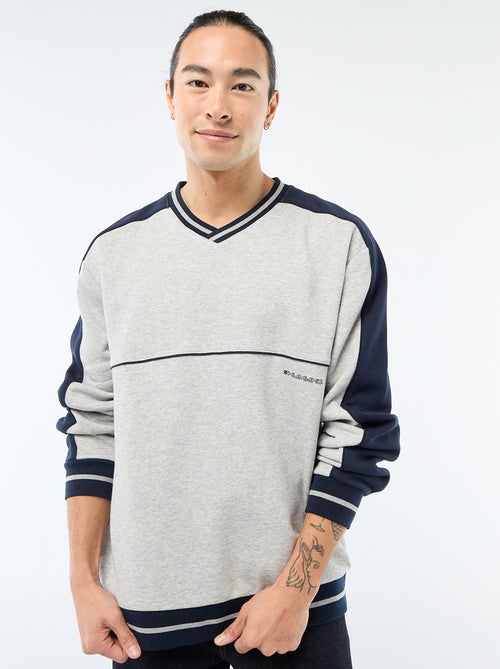 V-Ausschnitt Sweatshirt aus French Terry - Kiabi
