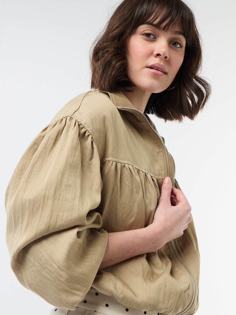 Veste unie zippée avec manches bouffantes Beige - Kiabi