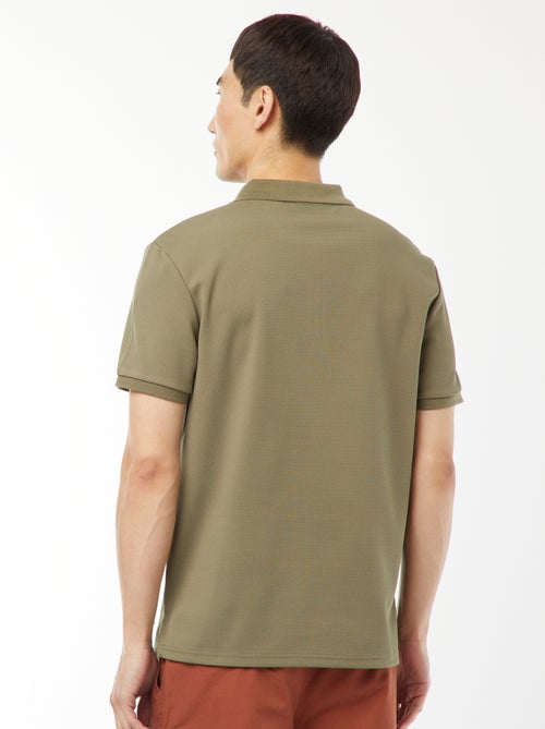 Waffle-knit polo shirt with zip-up neckline - Kiabi