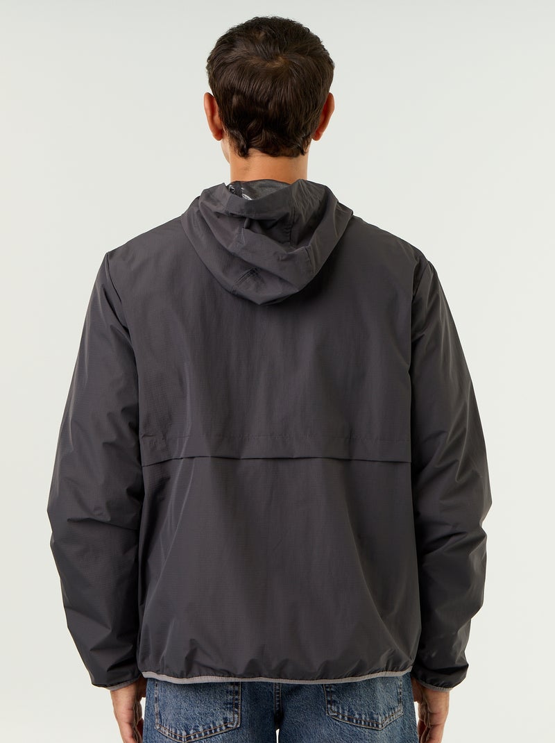 Wasserabweisende Kapuzen-Windjacke Noir - Kiabi