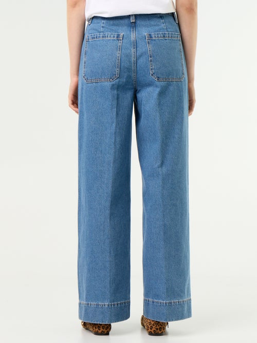 Weite High-Waist Jeans mit aufgesetzten Taschen - Kiabi Weite High-Waist Jeans mit aufgesetzten Taschen - Kiabi