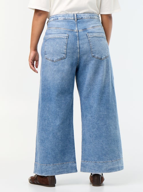 Weite Jeans mit aufgesetzten Taschen - Kiabi