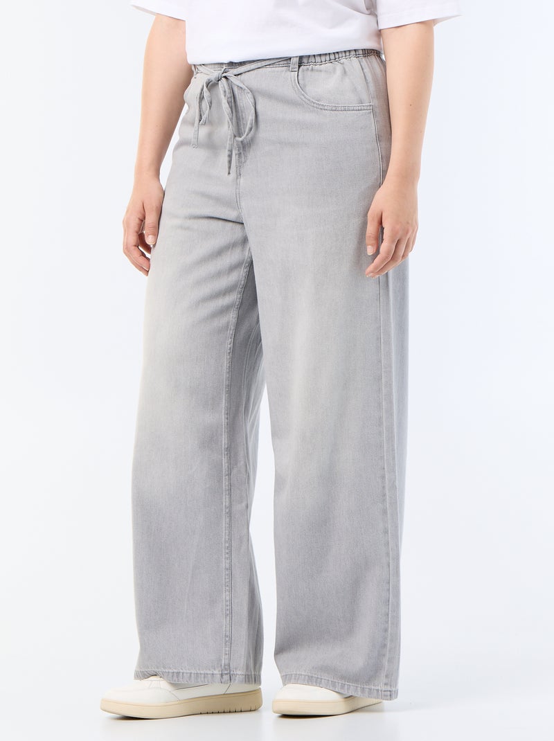Weite Jeanshose mit Bindegürtel Gris - Kiabi