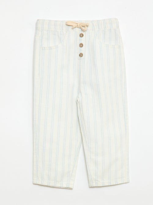 White Trousers with Thin Stripes - Kiabi
