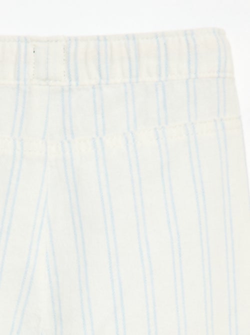 White Trousers with Thin Stripes - Kiabi
