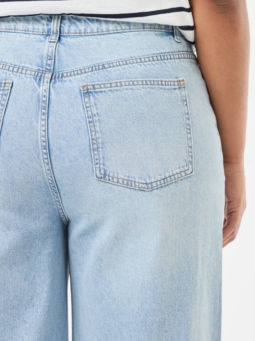 Wide Leg High-Waisted Jeans with Front Pleats - Kiabi