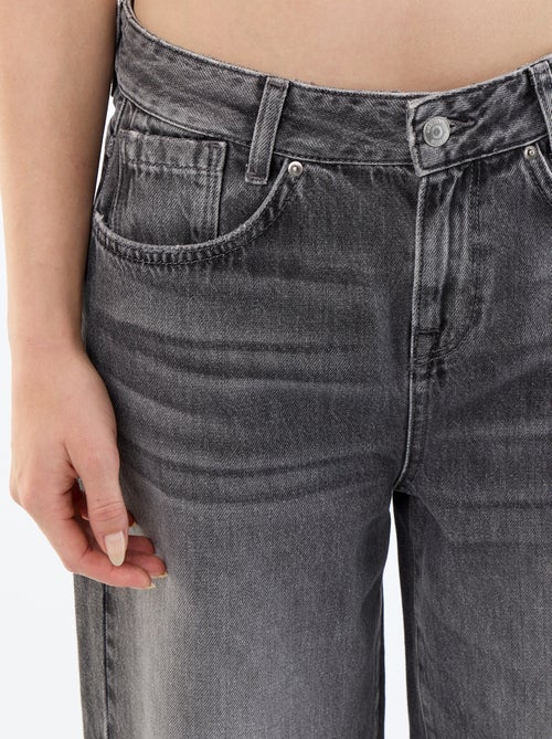 Wide-Leg-Jeans mit Washed-Out-Effekt - Kiabi Wide-Leg-Jeans mit Washed-Out-Effekt - Kiabi