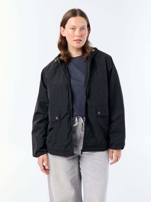 Windjacke mit goldenen Details - Kiabi Windjacke mit goldenen Details - Kiabi