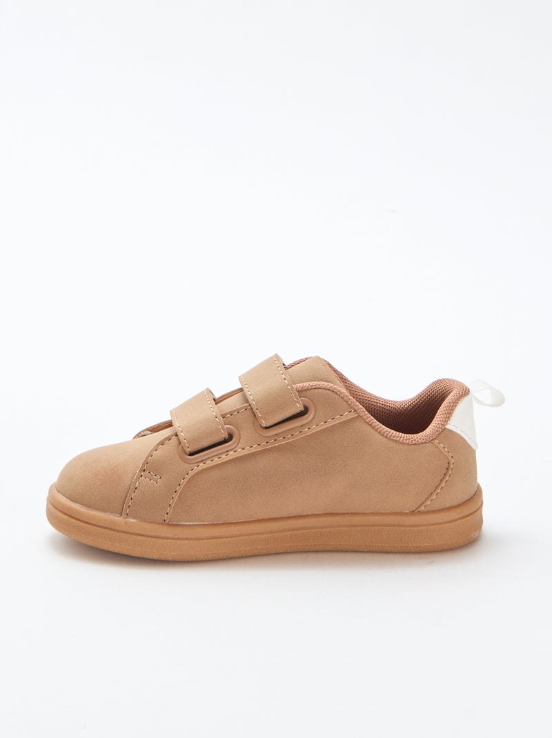 Zweifarbige Low-Top-Sneakers aus Wildlederimitat mit Klettverschluss Braun - Kiabi
